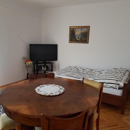 Mieszkanie W Centrum Krakowa Kültér fotó