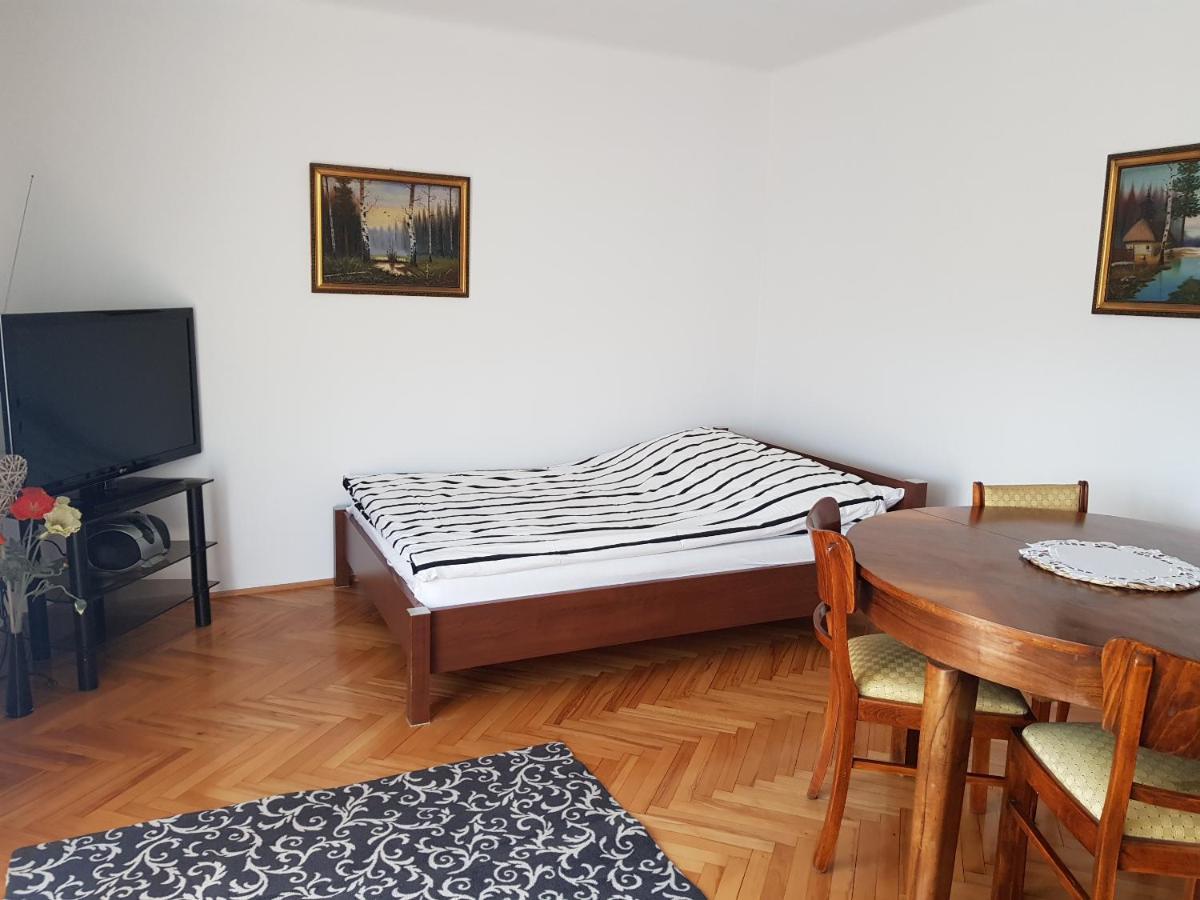 Mieszkanie W Centrum Krakowa Kültér fotó